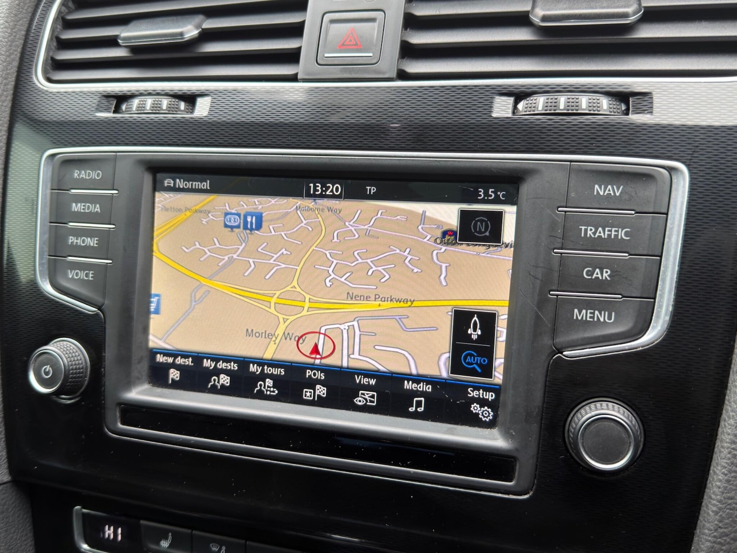 Used Volkswagen Golf for sale - 77598296: Photo 34