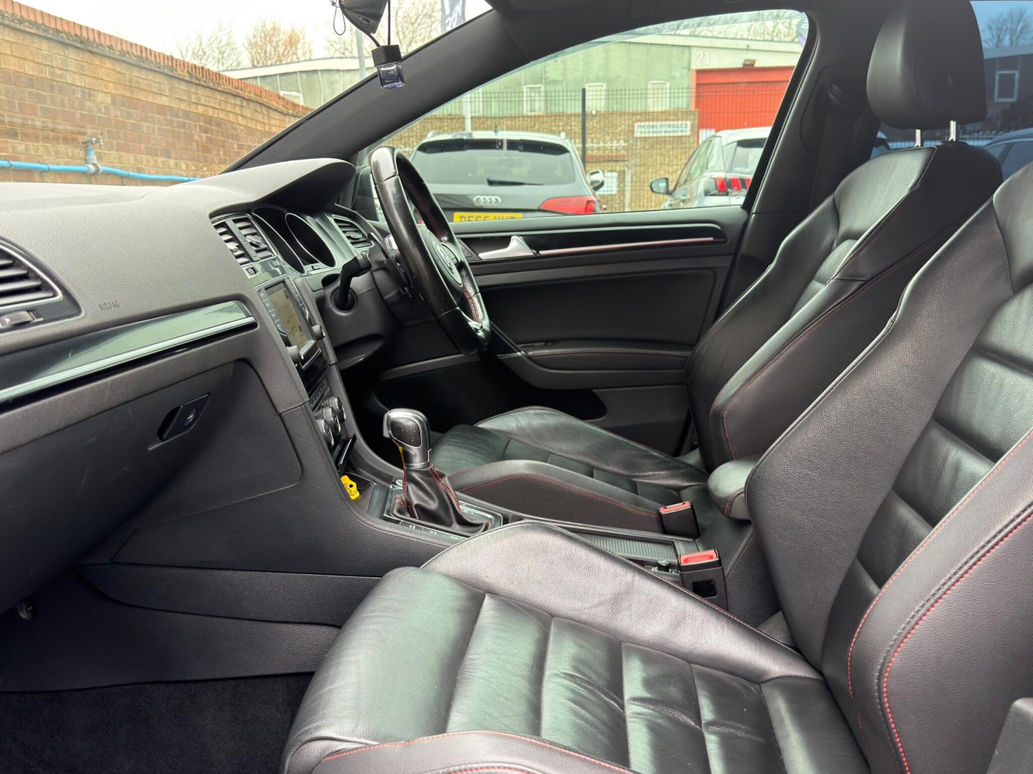 Used Volkswagen Golf for sale - 77598296: Photo 47