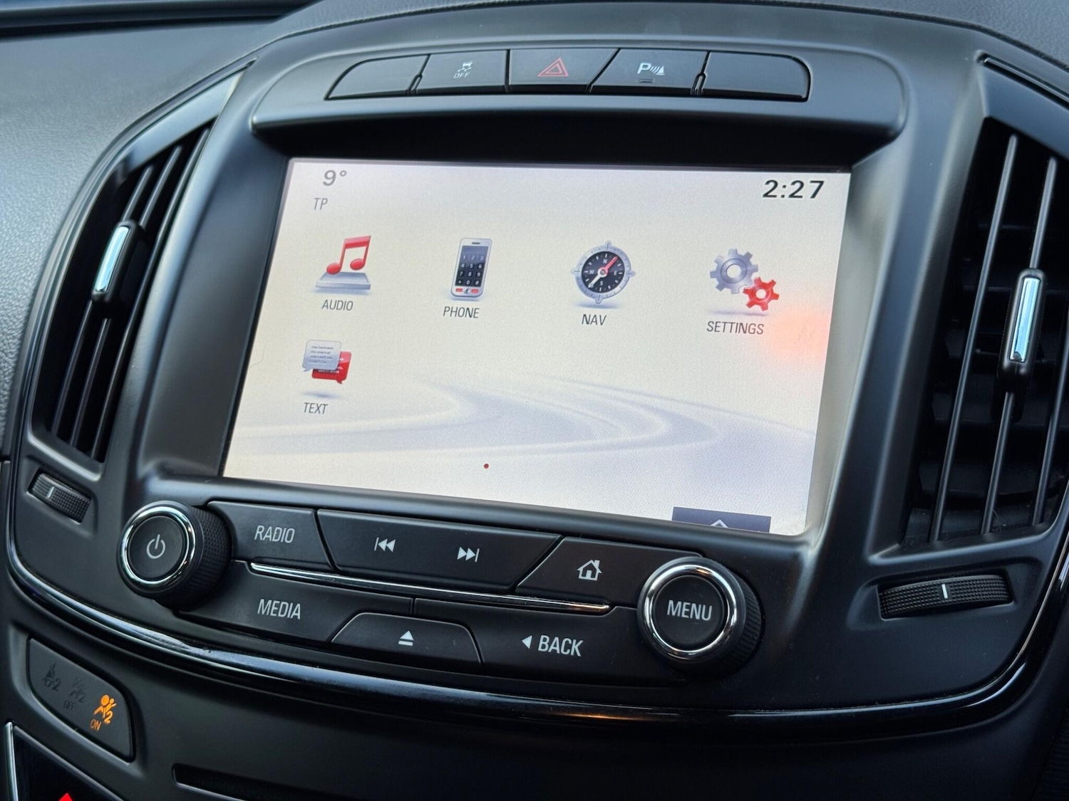 Used Vauxhall Insignia 2015 for sale - 77330855: Photo 37