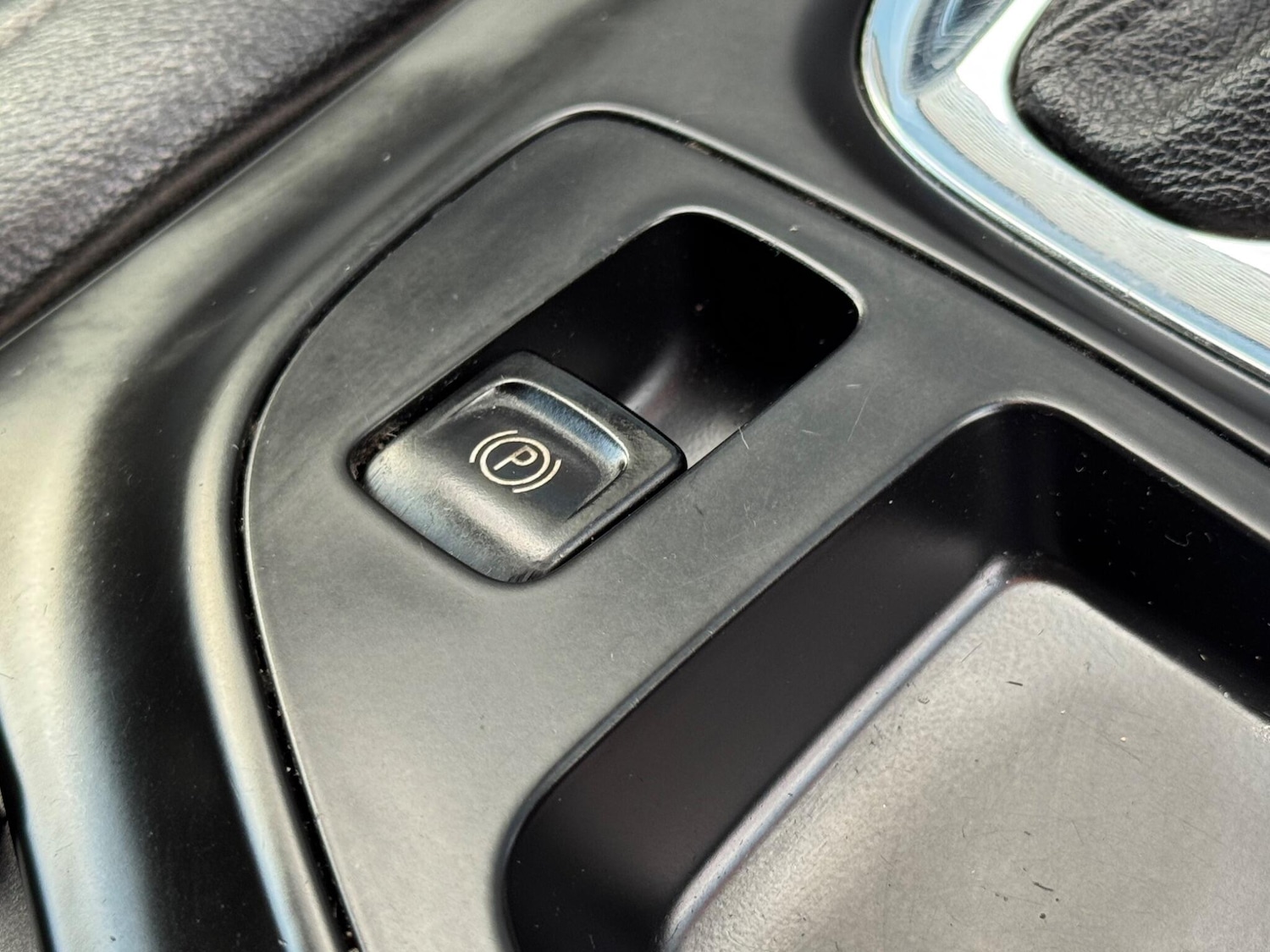 Used Vauxhall Insignia 2015 for sale - 77330855: Photo 43