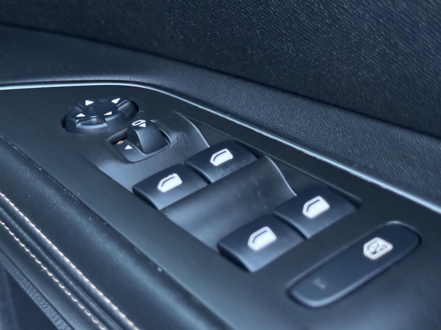 Used Peugeot 5008 2018 for sale - 77081411: Photo 27