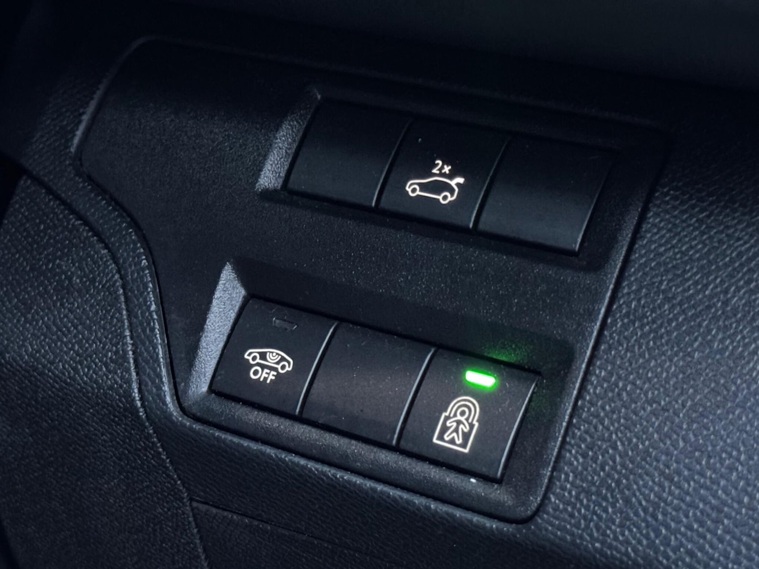 Used Peugeot 5008 2018 for sale - 77081411: Photo 29