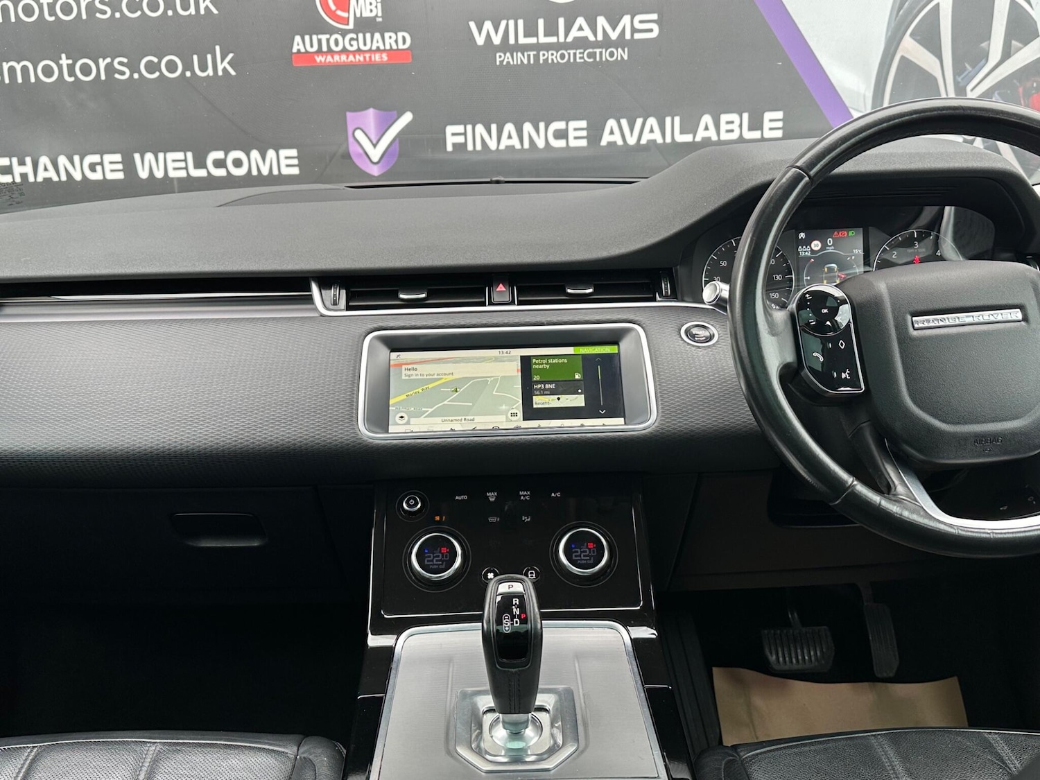 Used Land Rover Range Rover Evoque 2019 for sale - 76484603: Photo 32