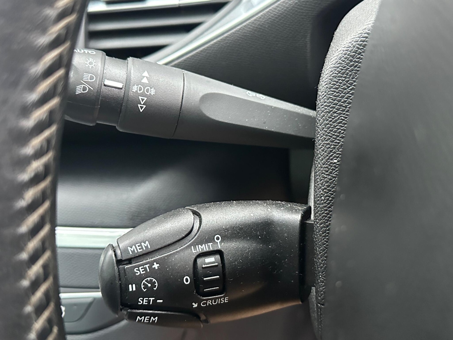 Used Peugeot 308 2019 for sale - 76608175: Photo 28