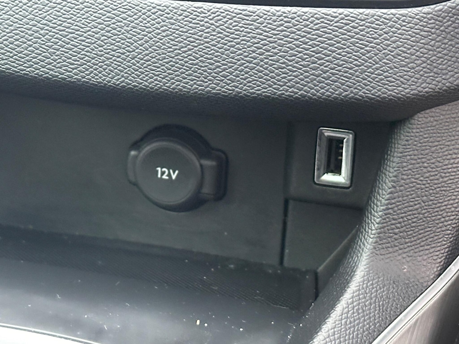 Used Peugeot 308 2019 for sale - 76608175: Photo 42