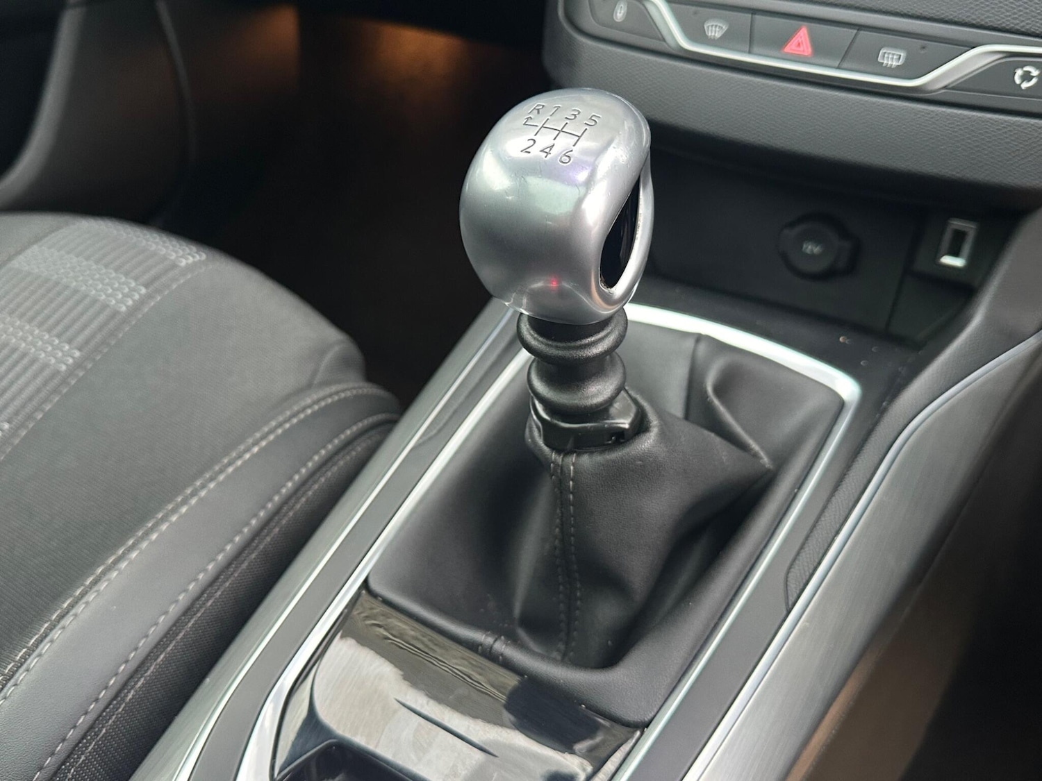 Used Peugeot 308 2019 for sale - 76608175: Photo 44