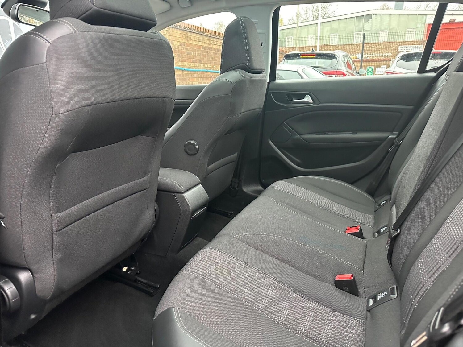 Used Peugeot 308 2019 for sale - 76608175: Photo 50