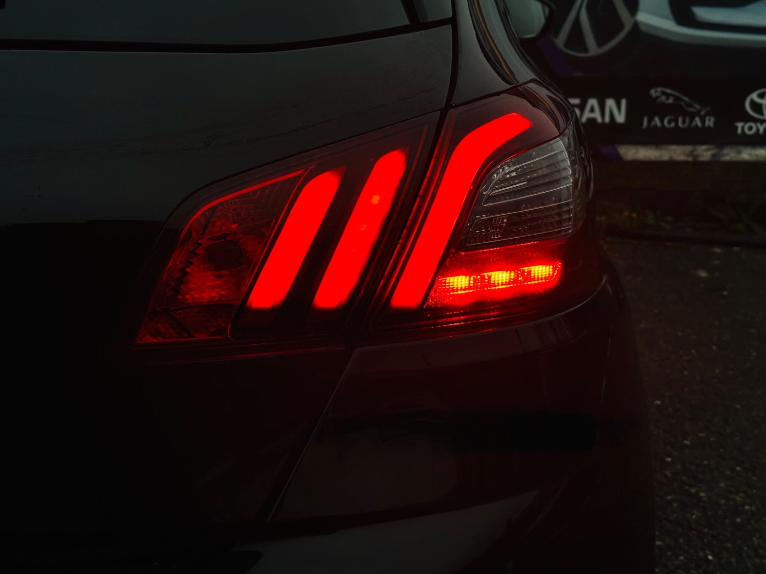 Used Peugeot 308 2019 for sale - 76608175: Photo 7