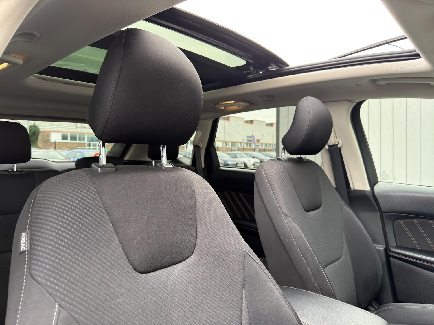 Used Ford Edge 2016 for sale - 77793714: Photo 28