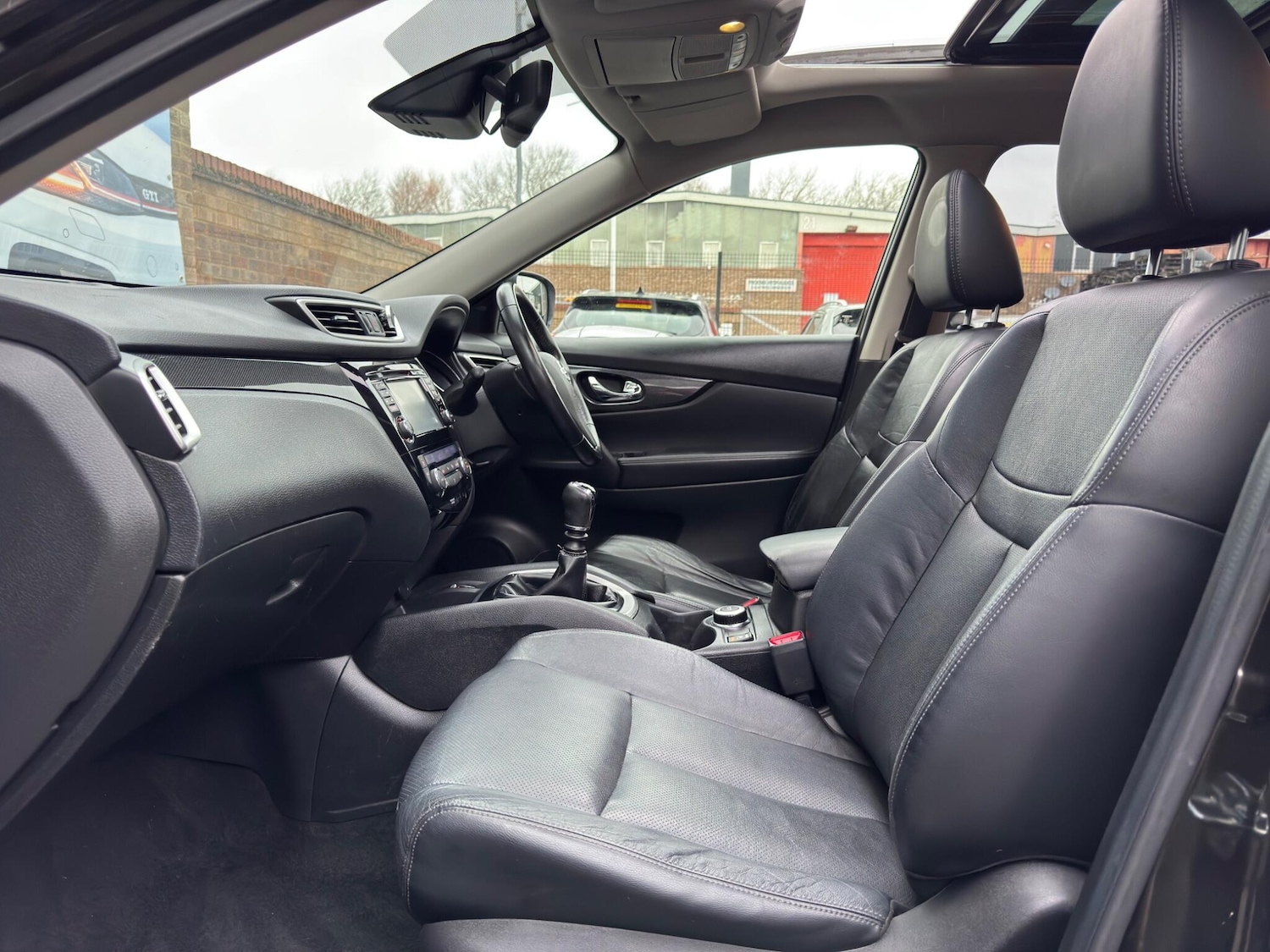 Used Nissan X-Trail 2016 for sale - 77052452: Photo 51