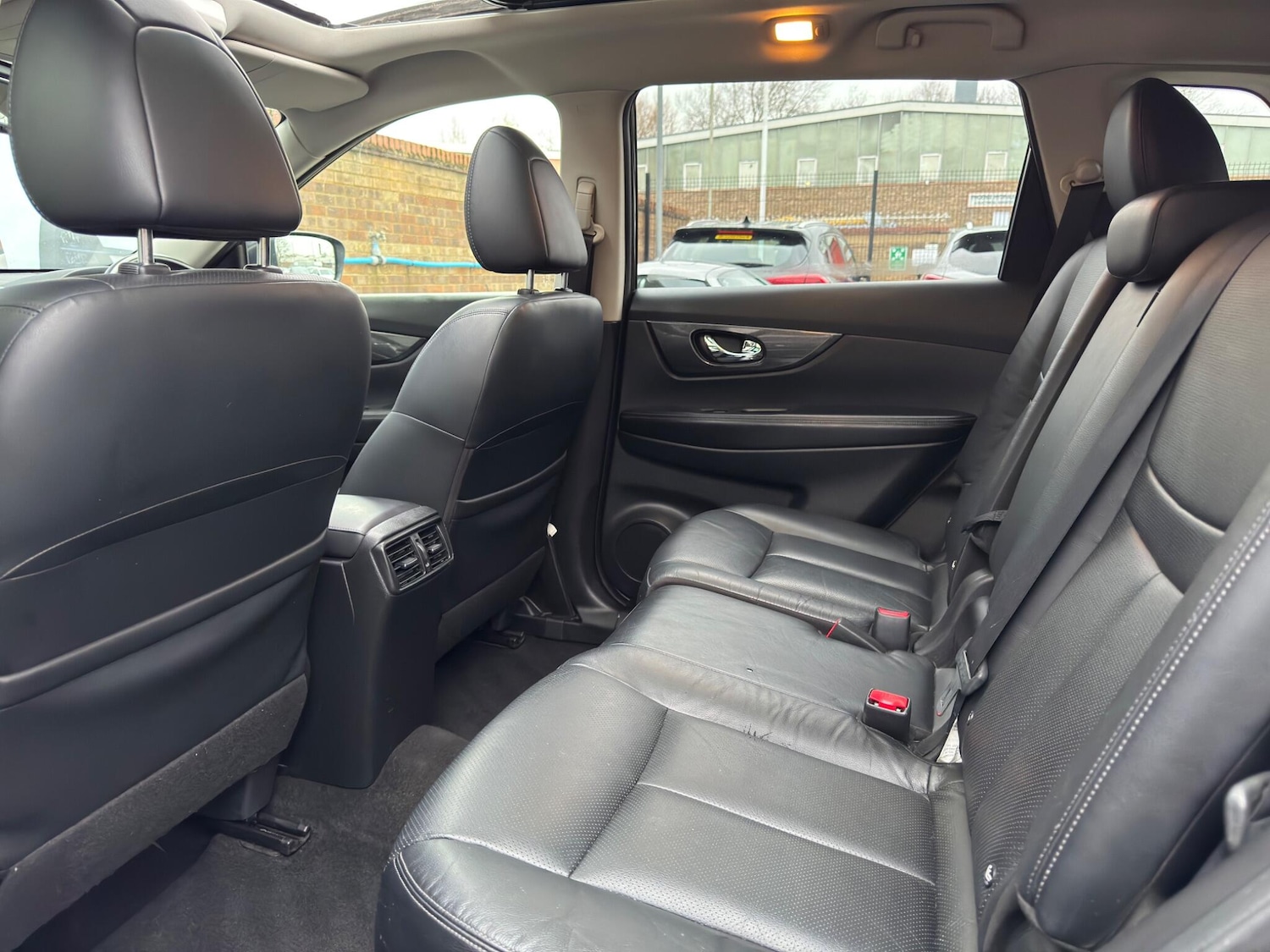 Used Nissan X-Trail 2016 for sale - 77052452: Photo 53