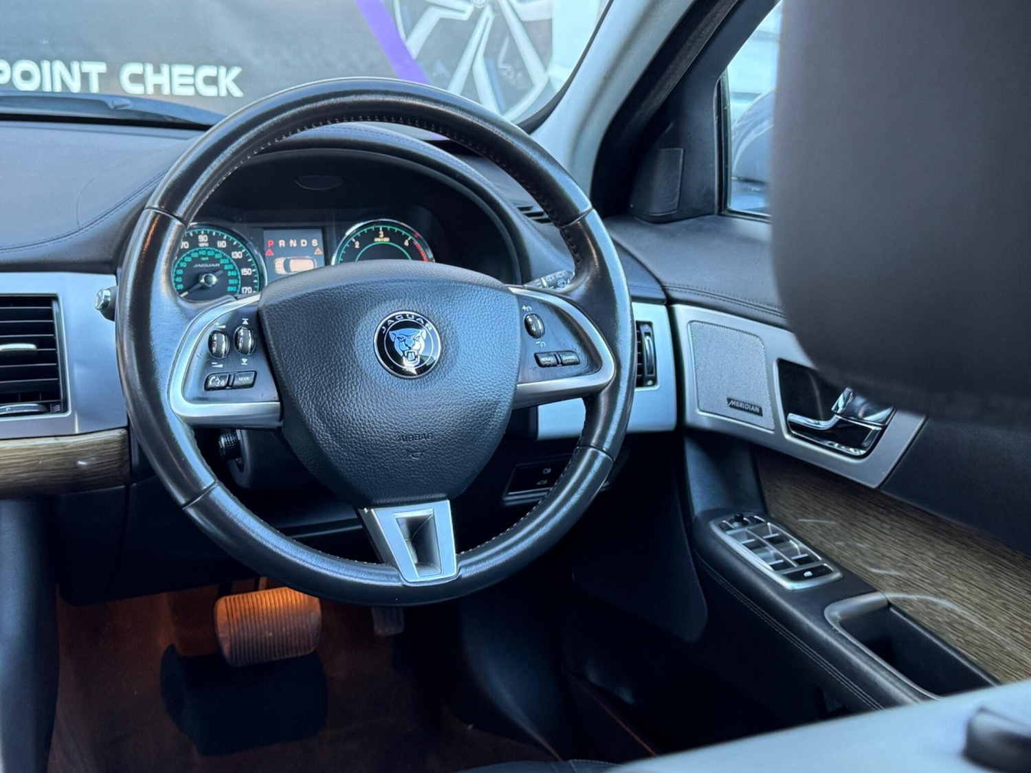 Used Jaguar XF 2014 for sale - 76801805: Photo 11