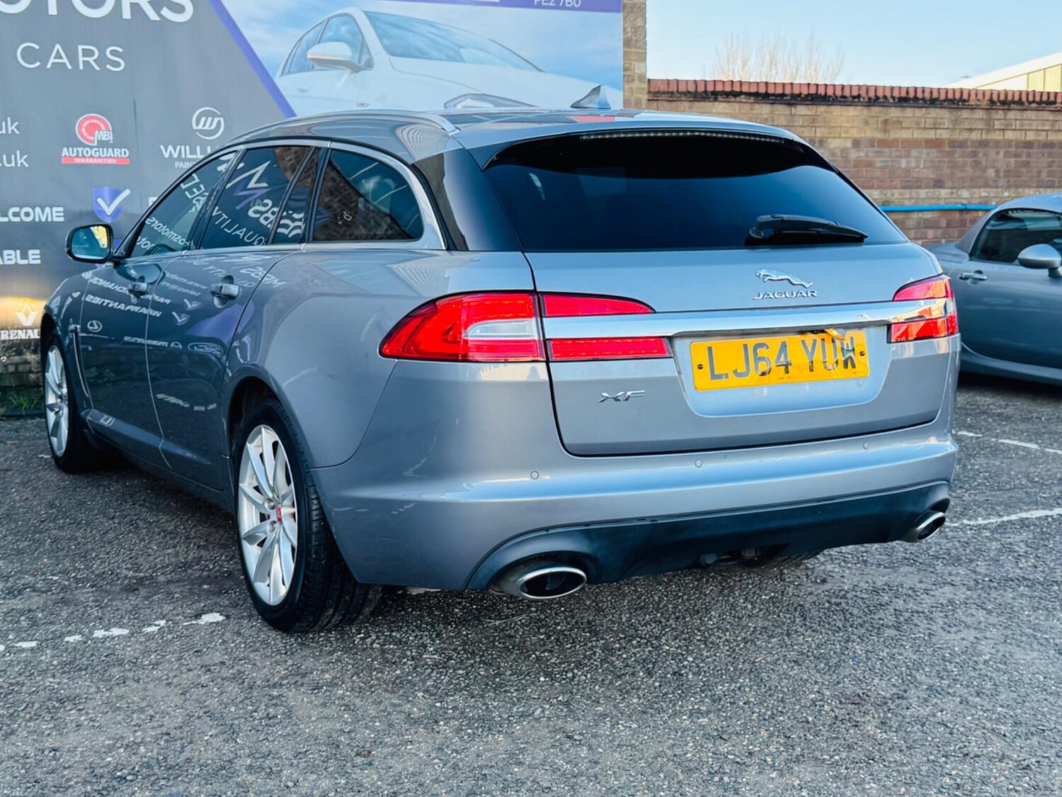 Used Jaguar XF 2014 for sale - 76801805: Photo 15