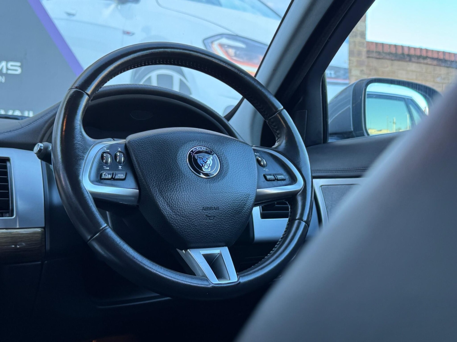 Used Jaguar XF 2014 for sale - 76801805: Photo 58