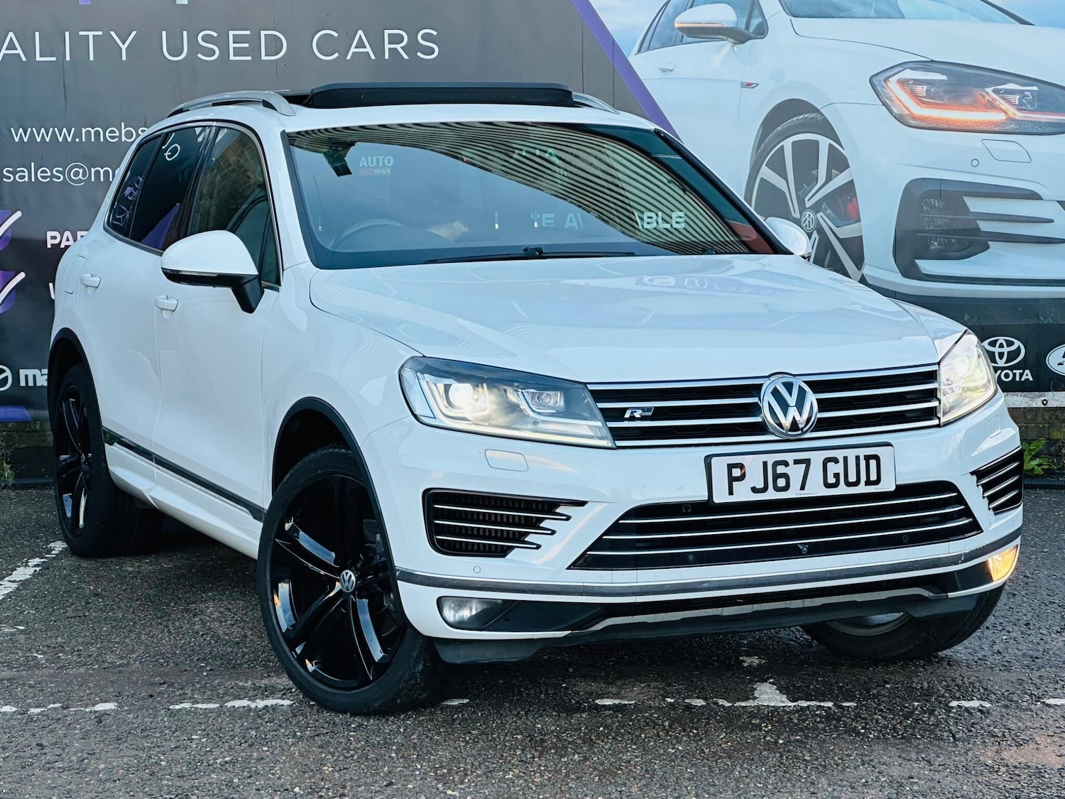 Used Volkswagen Touareg 2017 for sale - 76700833: Photo 1