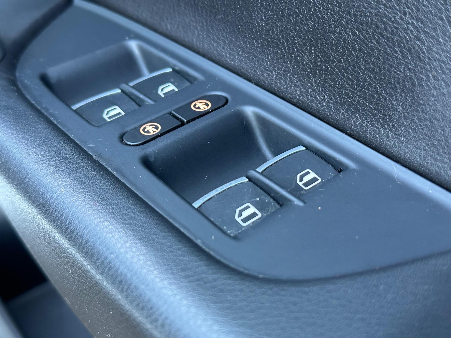 Used Volkswagen Touareg 2017 for sale - 76700833: Photo 27