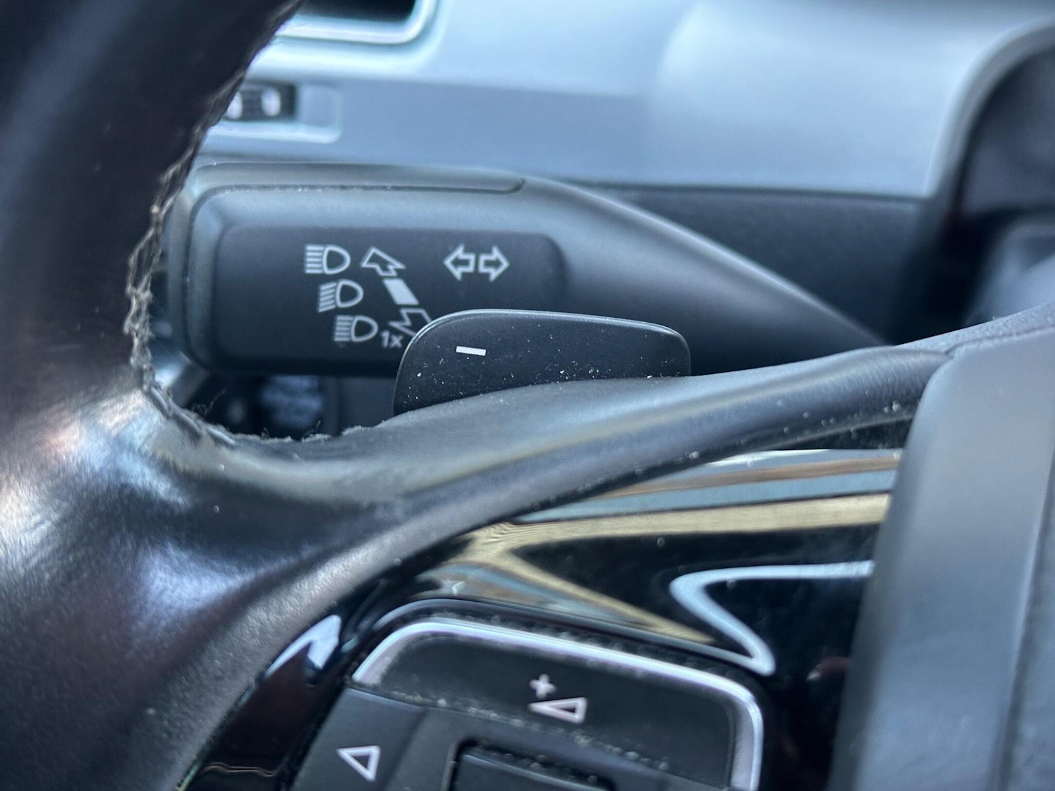 Used Volkswagen Touareg 2017 for sale - 76700833: Photo 33