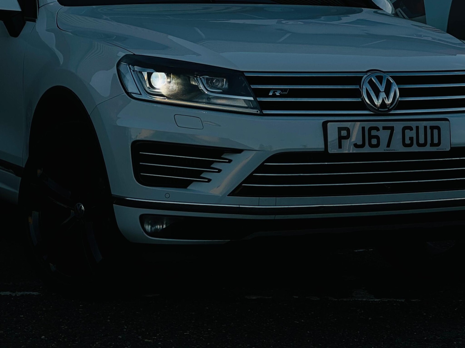 Used Volkswagen Touareg 2017 for sale - 76700833: Photo 5