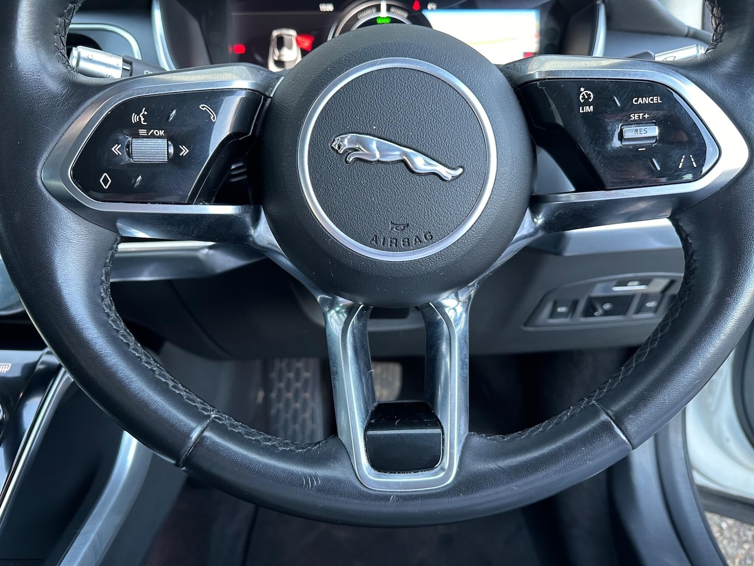 Used Jaguar I-Pace 2019 for sale - 76728640: Photo 30