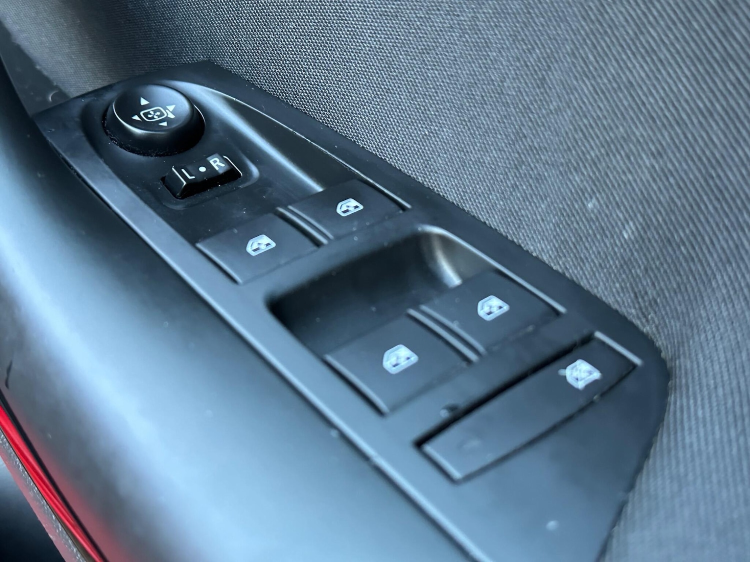 Used Vauxhall Astra 2016 for sale - 76759325: Photo 23