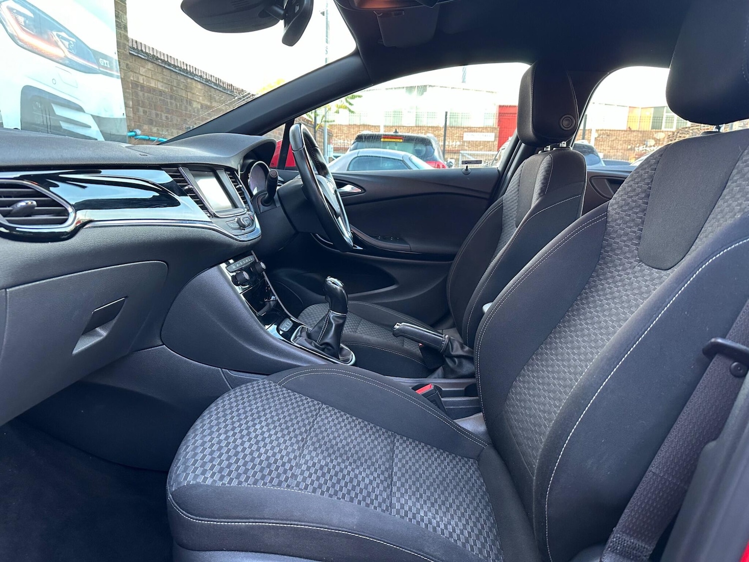 Used Vauxhall Astra 2016 for sale - 76759325: Photo 40