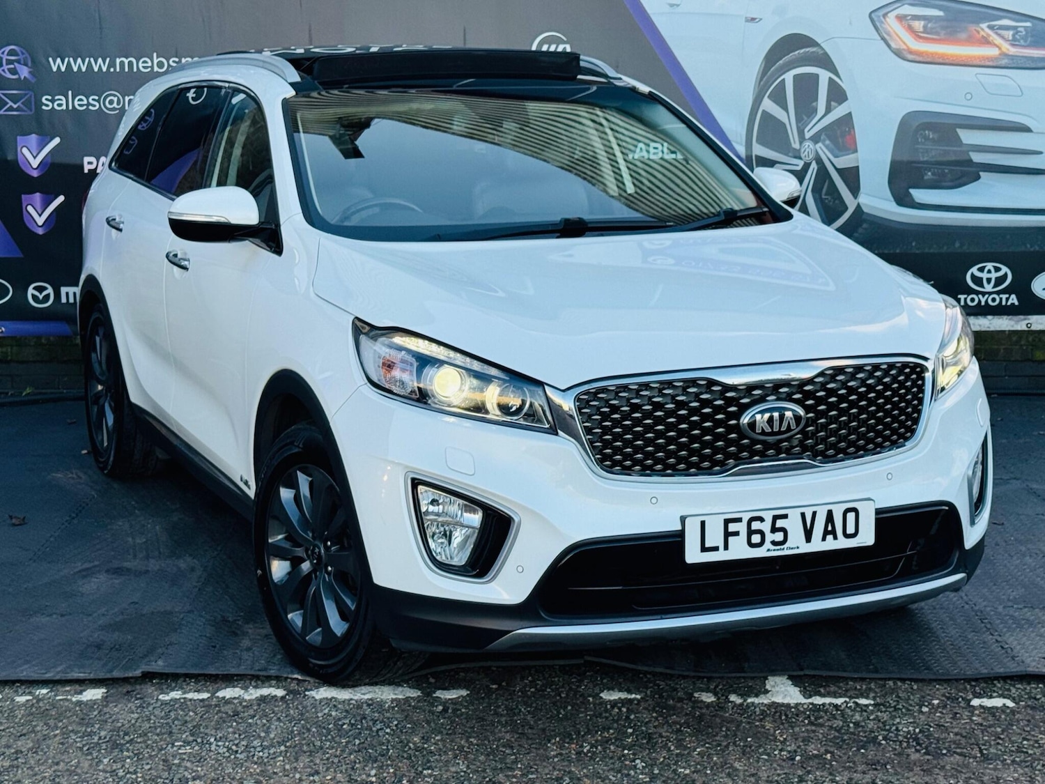 Used Kia Sorento 2015 for sale - 77060389: Photo 3