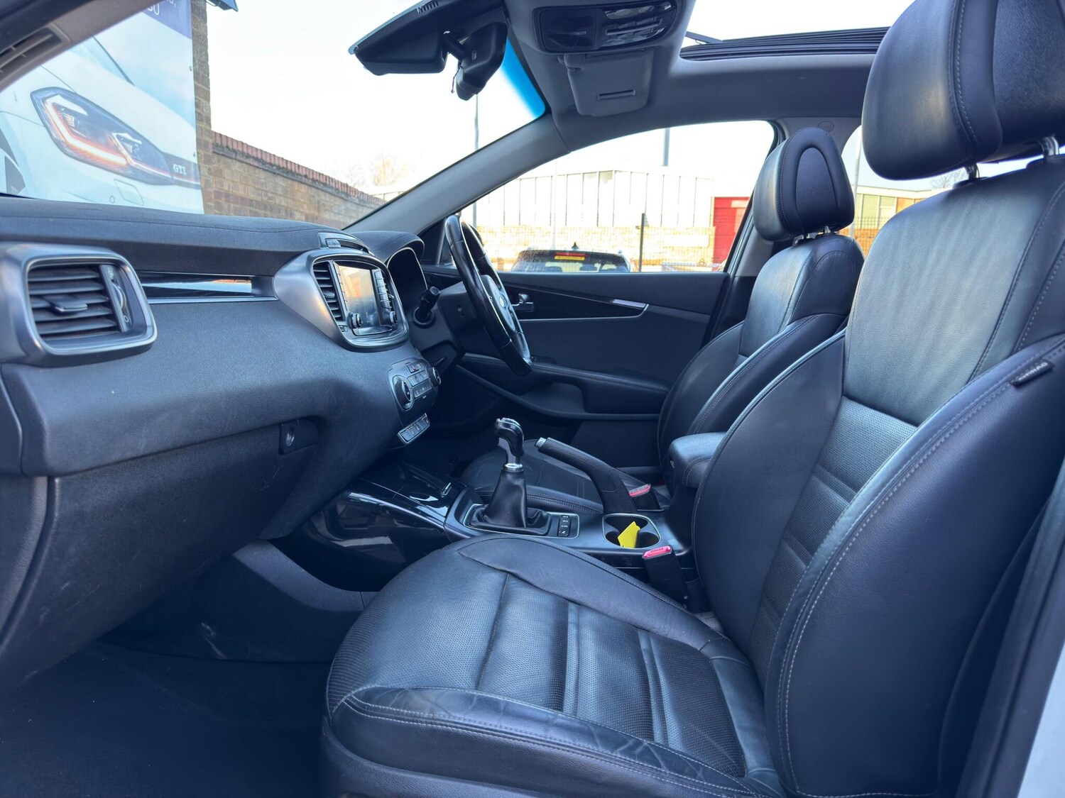 Used Kia Sorento 2015 for sale - 77060389: Photo 49