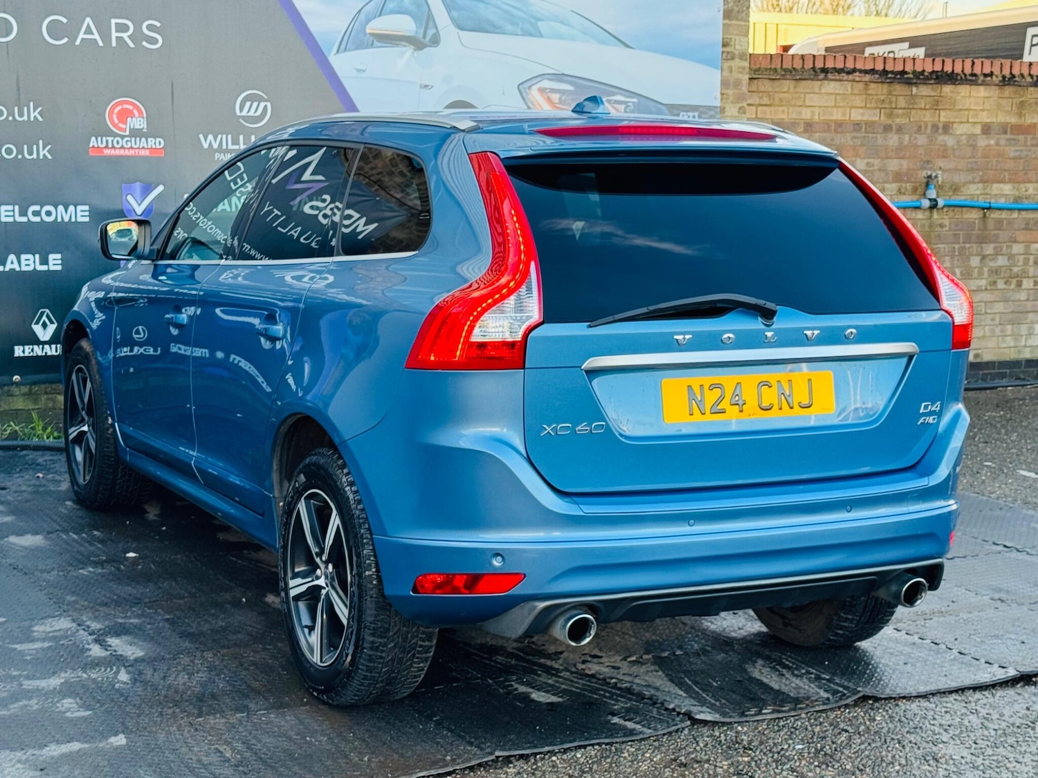 Used Volvo XC60 2016 for sale - 77162839: Photo 16