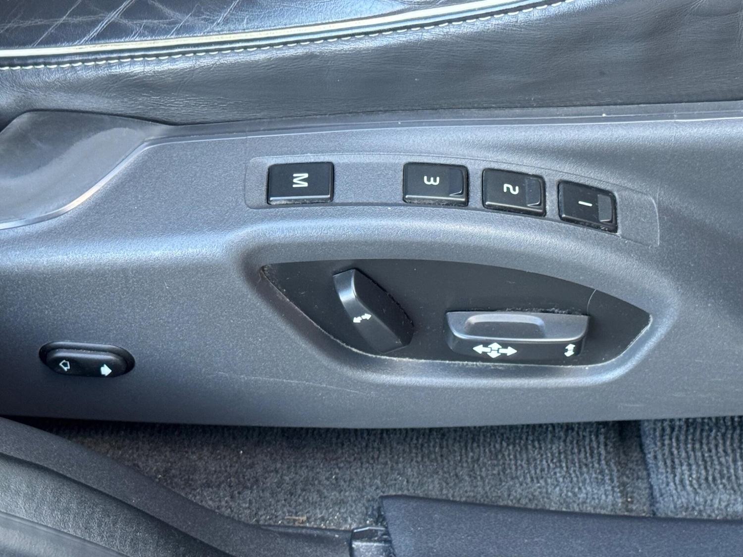 Used Volvo XC60 2016 for sale - 77162839: Photo 24