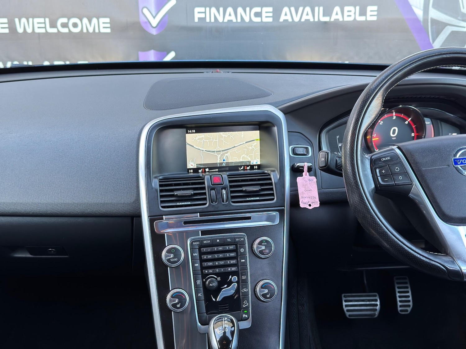 Used Volvo XC60 2016 for sale - 77162839: Photo 34