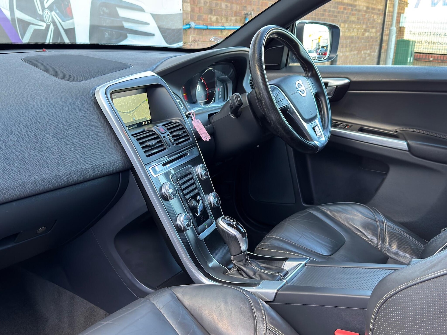 Used Volvo XC60 2016 for sale - 77162839: Photo 46