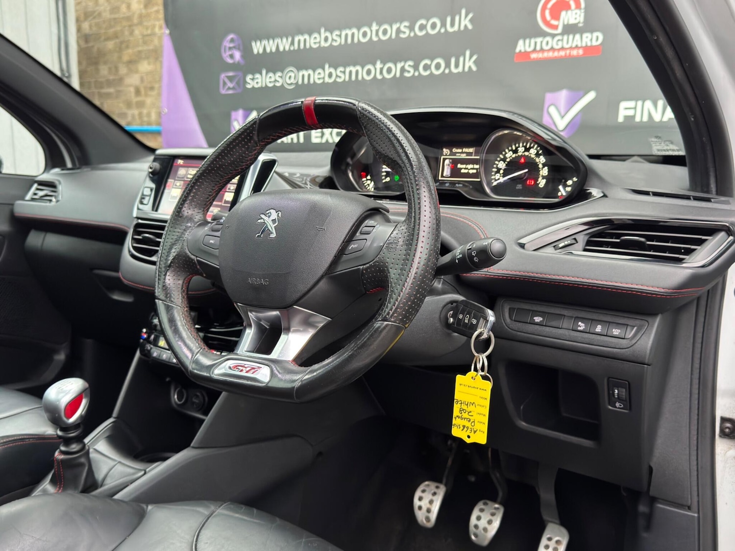 Used Peugeot 208 2016 for sale - 77052451: Photo 19