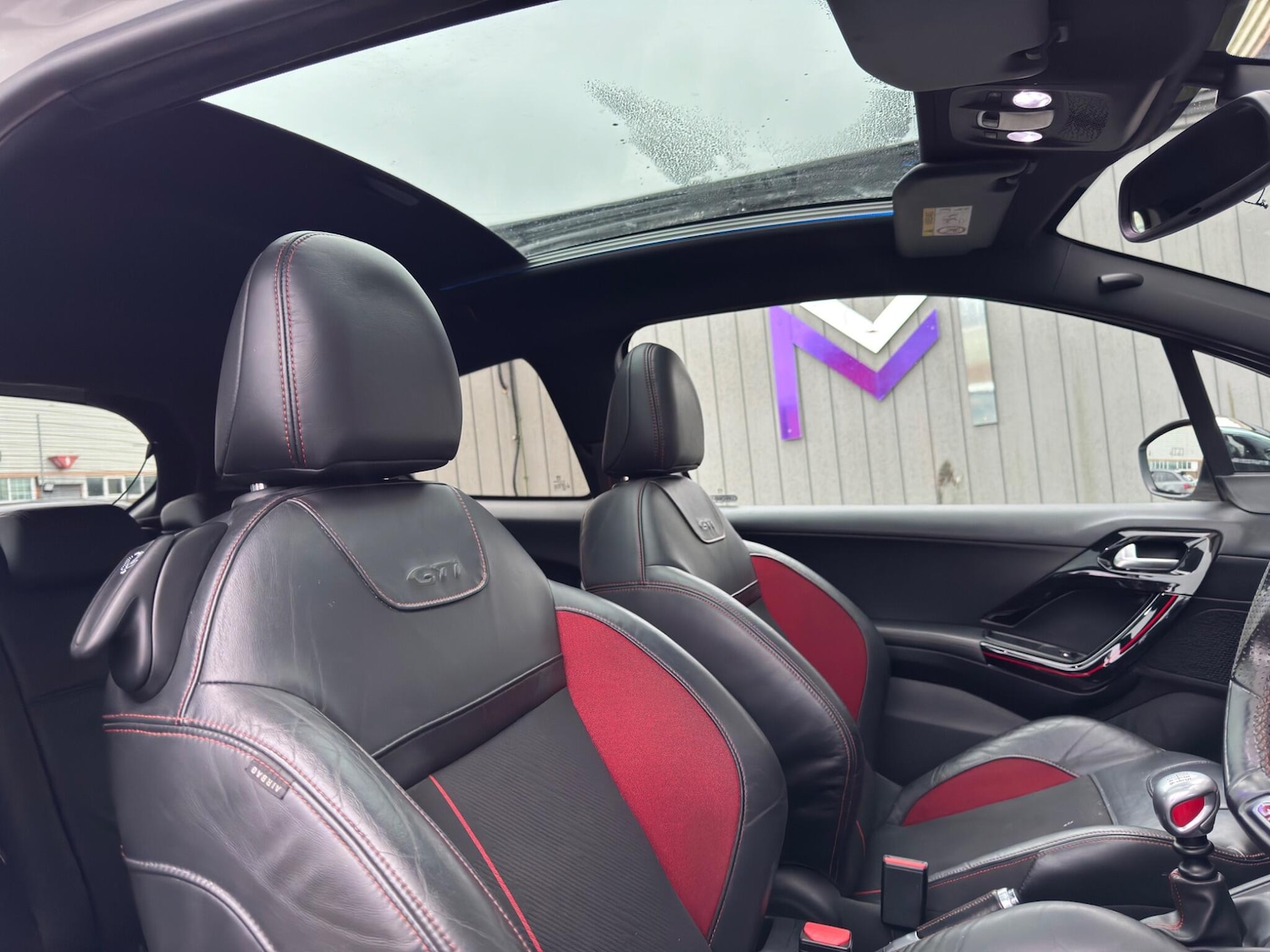 Used Peugeot 208 2016 for sale - 77052451: Photo 5