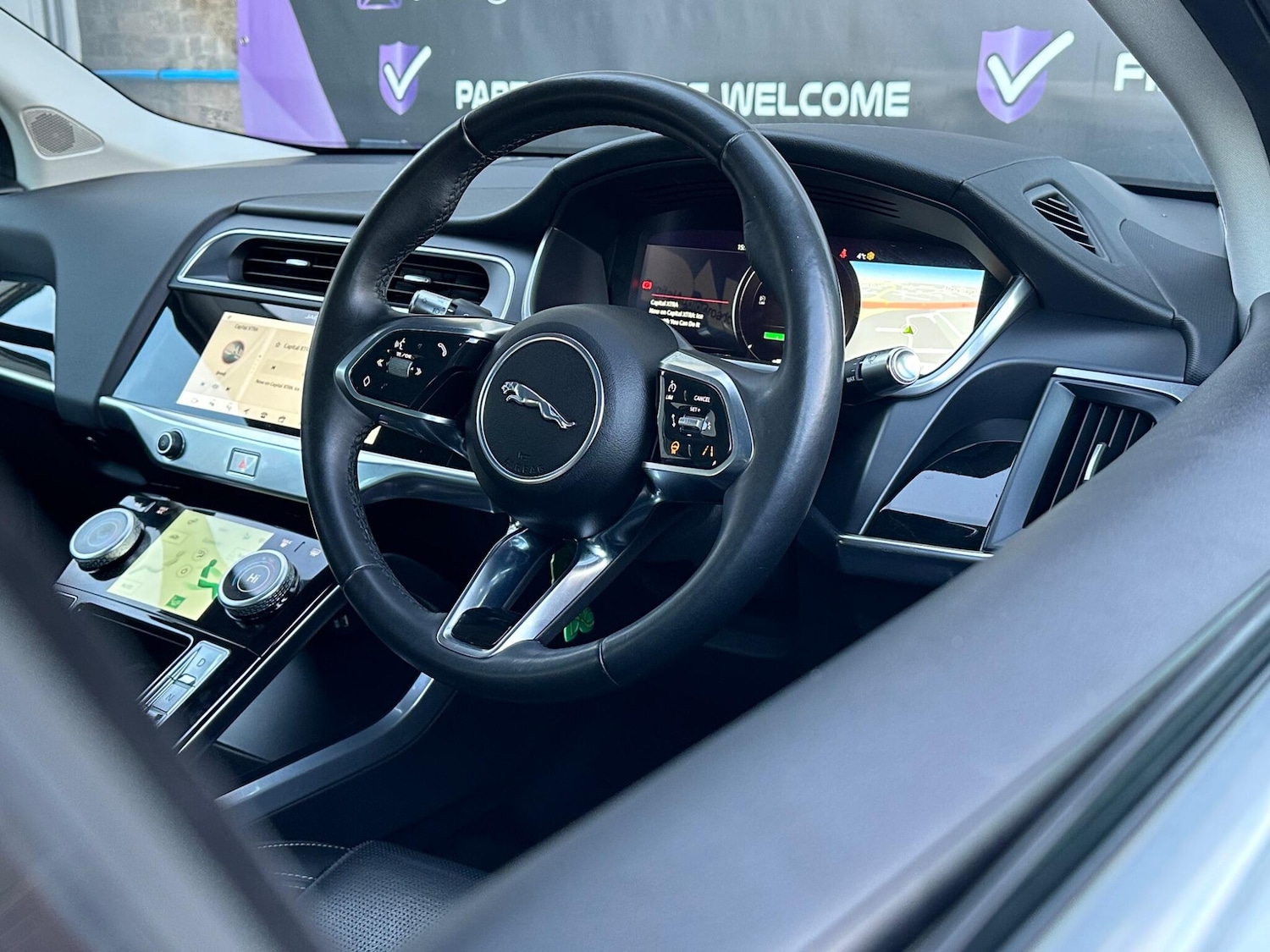 Used Jaguar I-Pace 2020 for sale - 76702318: Photo 10