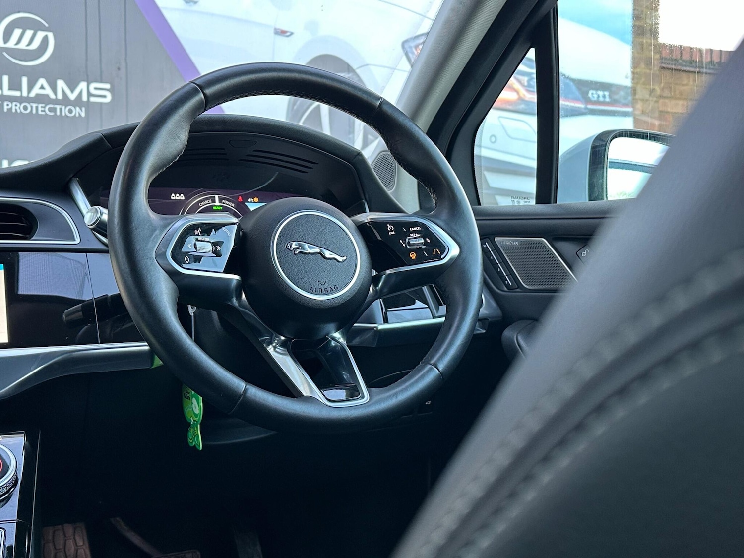 Used Jaguar I-Pace 2020 for sale - 76702318: Photo 54