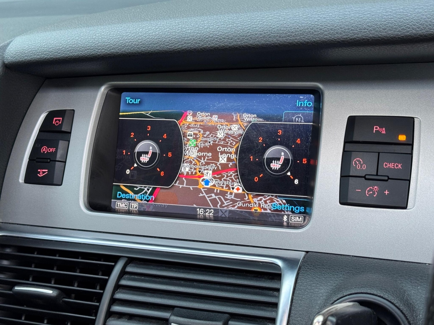 Used Audi Q7 2014 for sale - 77090957: Photo 50