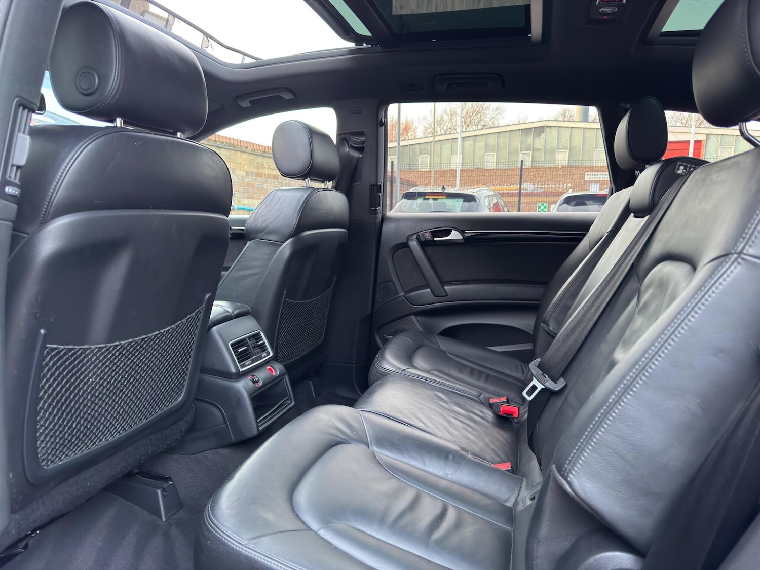 Used Audi Q7 2014 for sale - 77090957: Photo 59