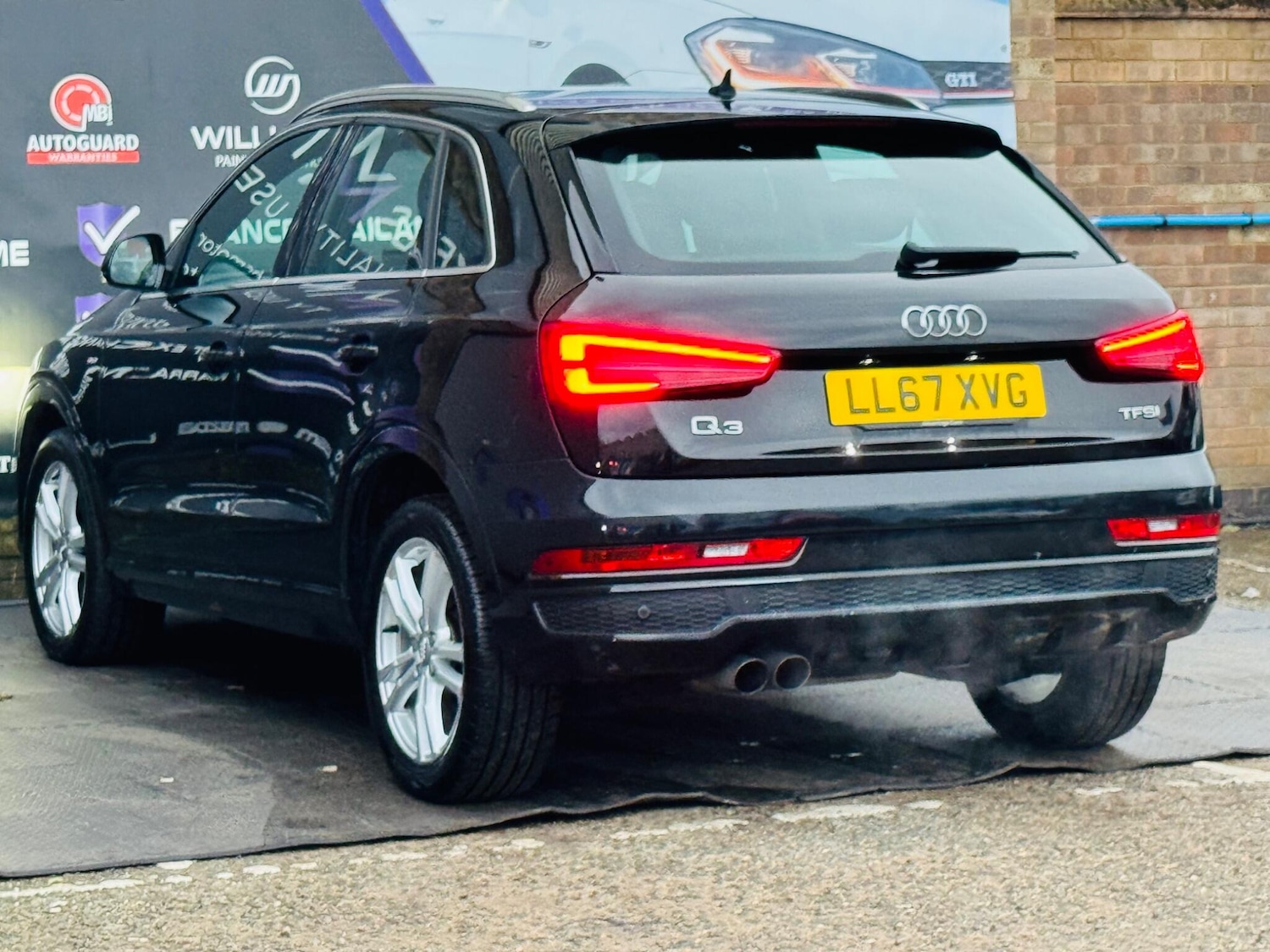 Used Audi Q3 2018 for sale - 76935936: Photo 15