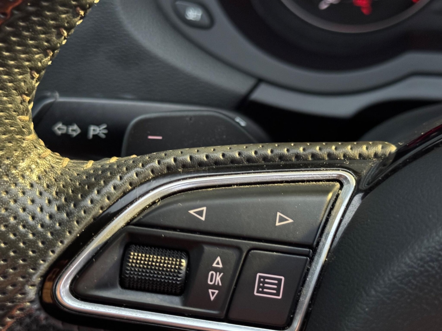 Used Audi Q3 2018 for sale - 76935936: Photo 30