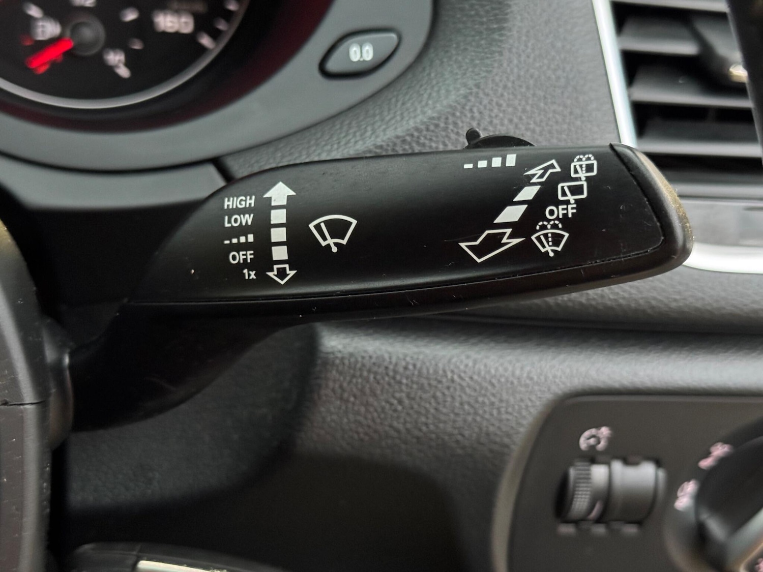 Used Audi Q3 2018 for sale - 76935936: Photo 33