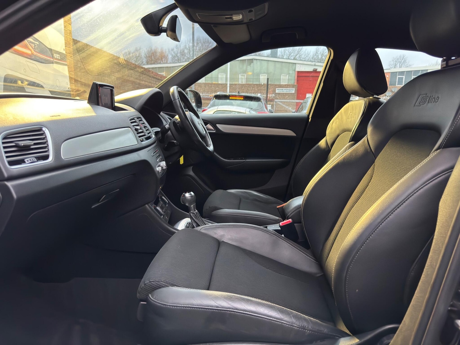 Used Audi Q3 2018 for sale - 76935936: Photo 49