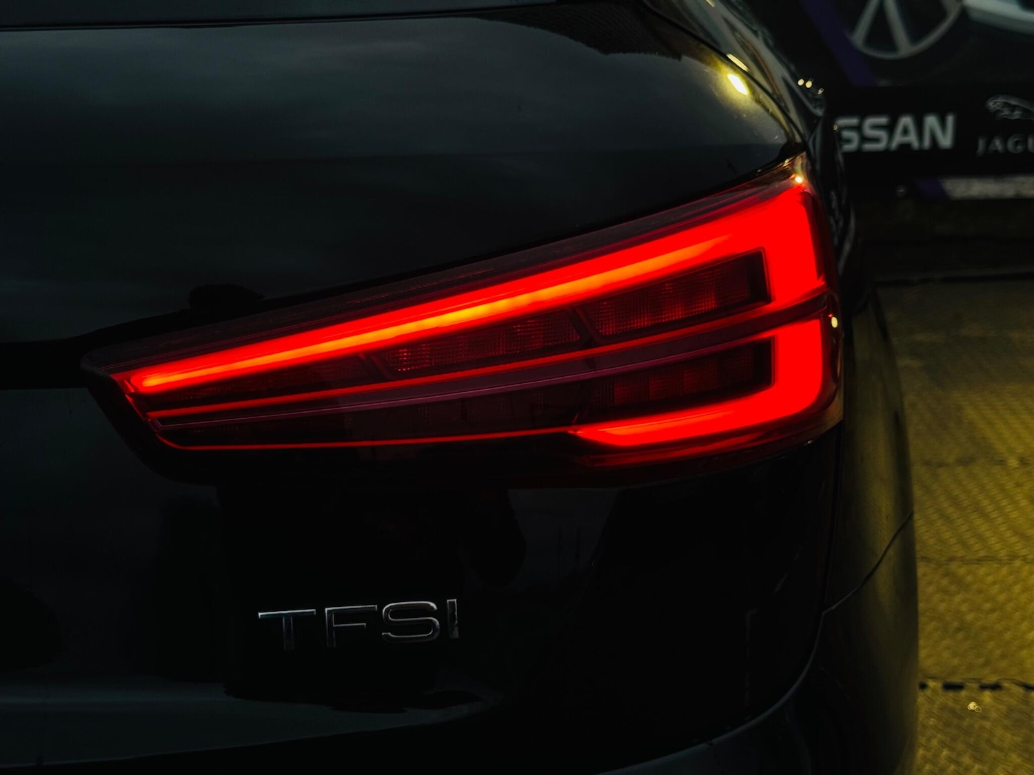 Used Audi Q3 2018 for sale - 76935936: Photo 7