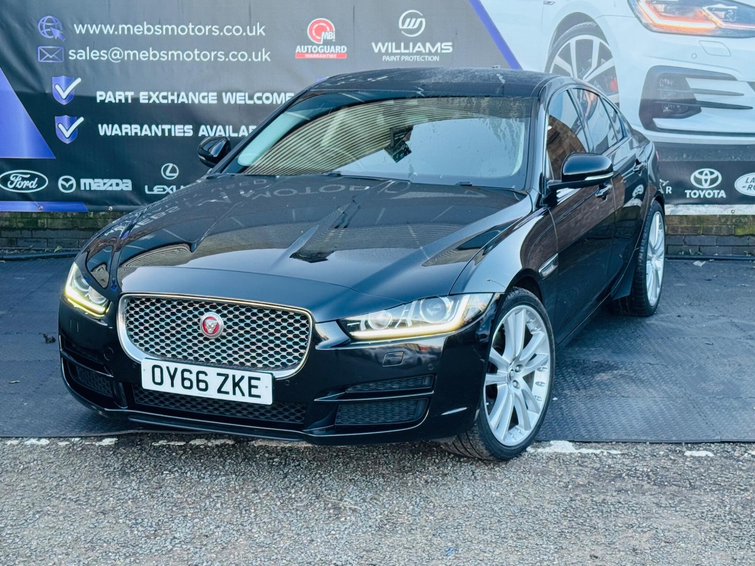 Used Jaguar XE 2016 for sale - 76898212: Photo 13