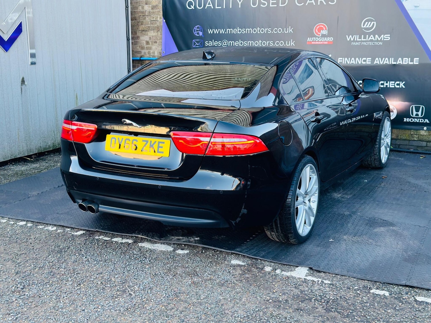 Used Jaguar XE 2016 for sale - 76898212: Photo 20