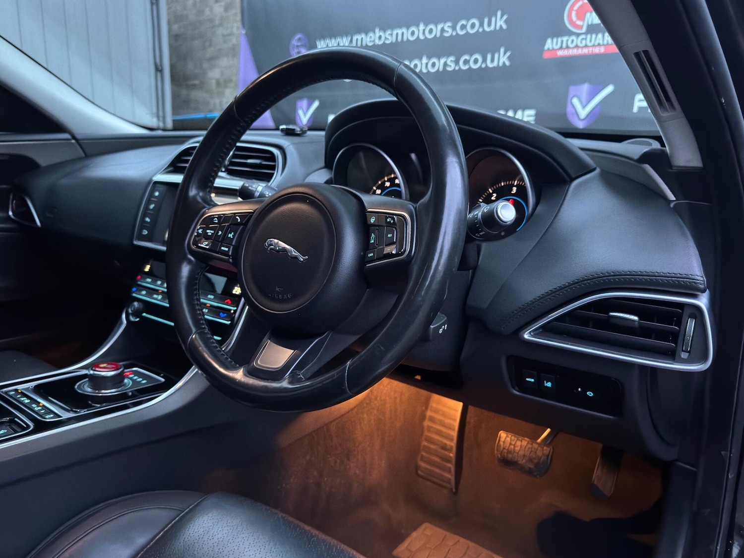 Used Jaguar XE 2016 for sale - 76898212: Photo 26