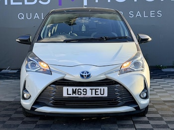 Used Toyota Yaris 2020 for sale - 79000007: Photo