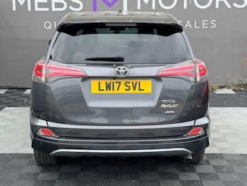 Used Toyota RAV4 2017 for sale - 79401412: Photo
