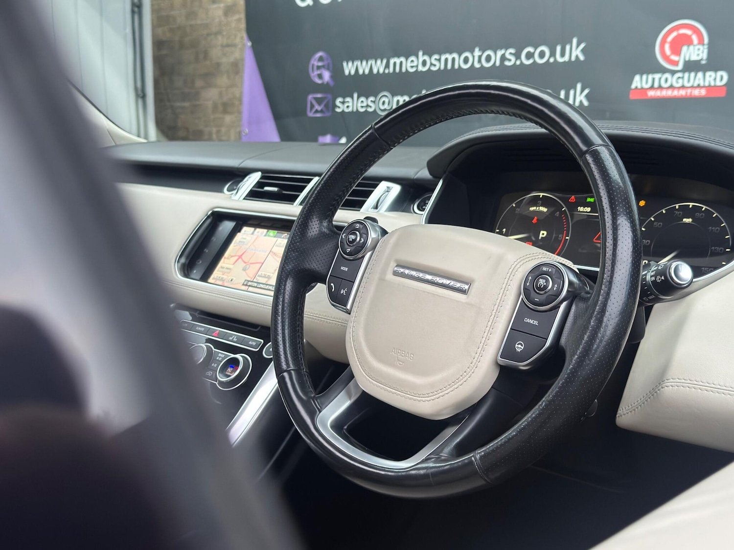 Used Land Rover Range Rover Sport 2016 for sale - 77387624: Photo 11