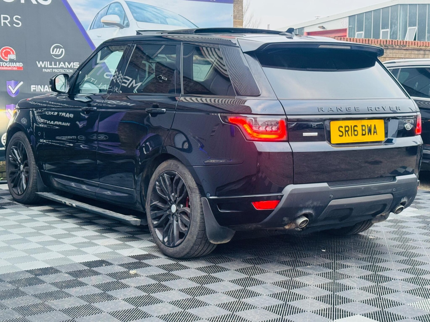 Used Land Rover Range Rover Sport 2016 for sale - 77387624: Photo 17