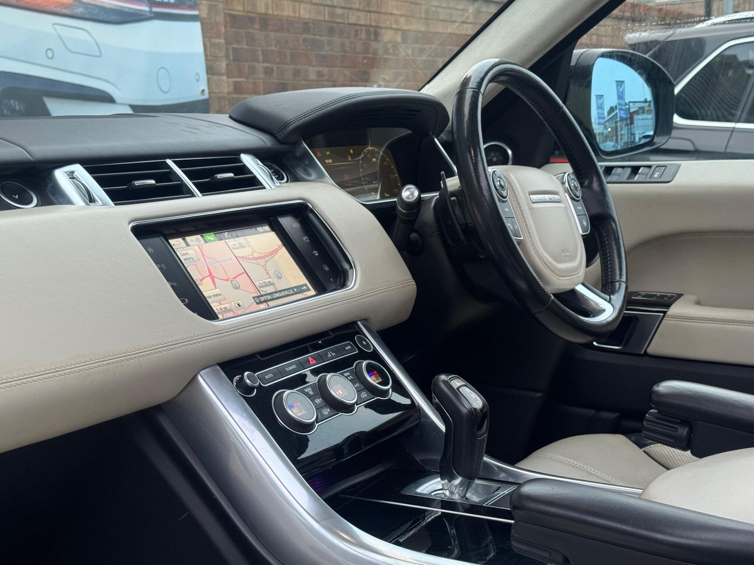 Used Land Rover Range Rover Sport 2016 for sale - 77387624: Photo 50